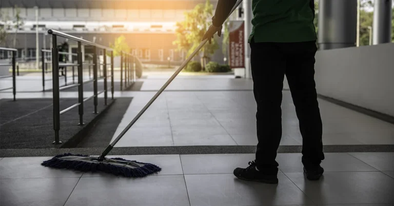 What criteria should I use to evaluate a cleaning company?